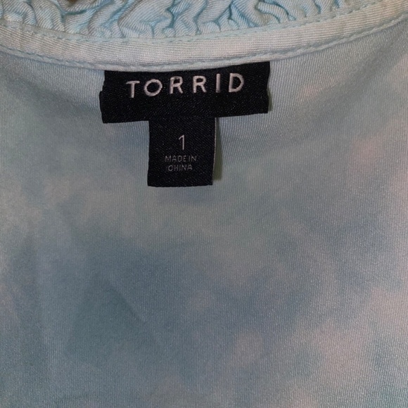 Torrid size 1 colorful long top - Picture 5 of 5